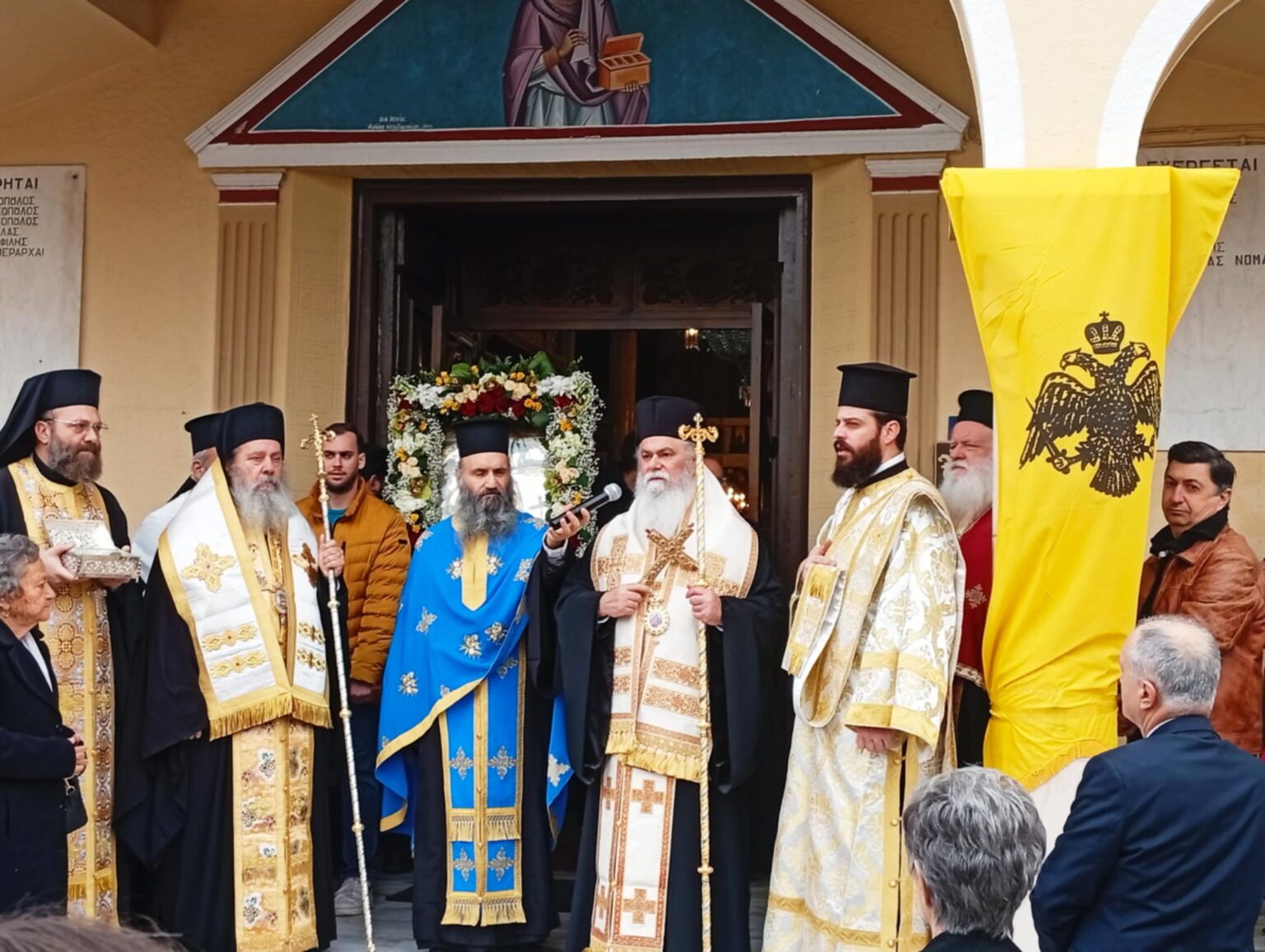 Τίμησε τον Πολιούχο του Άγιο Τρύφωνα, το Διακοπτό ΦΩΤΟ 30 Τίμησε τον Πολιούχο του Άγιο Τρύφωνα, το Διακοπτό ΦΩΤΟ