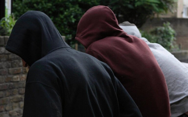 Αιγιάλεια: Κλοπές και ληστείες σε σπίτια και καταστήματα από εγκληματική οργάνωση