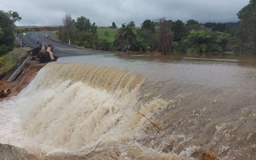 Νέα Ζηλανδία: Στο έλεος καταιγίδων, με πλημμύρες και έναν νεκρό
