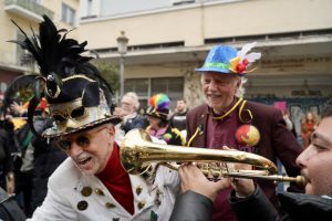 Τσικνοπέμπτη στην Πάτρα: Το κέντρο «πήρε φωτιά» με Βαλκανικούς ρυθμούς ΦΩΤΟΡΕΠΟΡΤΑΖ