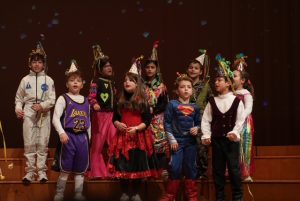 Πανηγυρικό το αναβιωμένο Φεστιβάλ Παιδικού Τραγουδιού στην Πάτρα ΒΙΝΤΕΟ - ΦΩΤΟ 33 Πανηγυρικό το αναβιωμένο Φεστιβάλ Παιδικού Τραγουδιού στην Πάτρα ΒΙΝΤΕΟ - ΦΩΤΟ