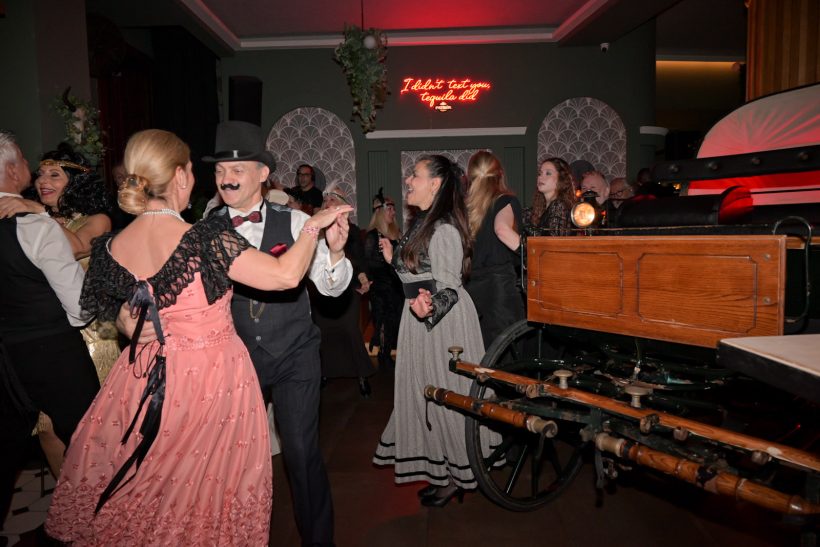 Το Belle Époque σημείο αναφοράς της Αποκριάς ΦΩΤΟ 24 Το Belle Époque σημείο αναφοράς της Αποκριάς ΦΩΤΟ