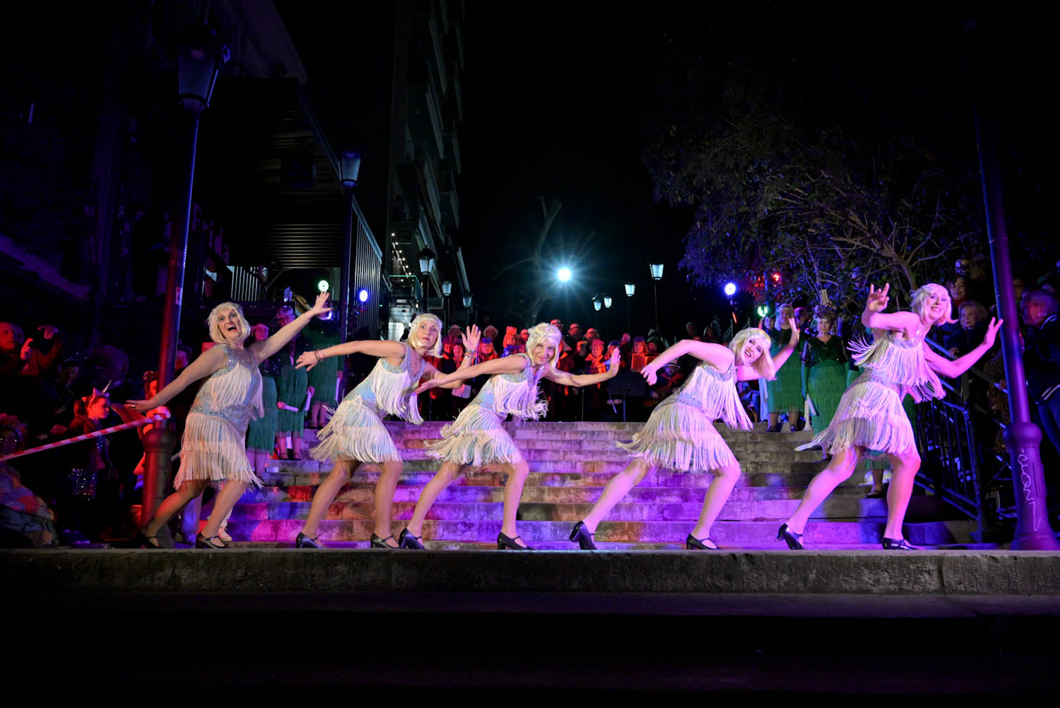 Η μουσικοχορευτική εκδήλωση «Χοροί και Τραγούδια του Καιρού» από τις ΣφήγΚΕΣ στις ιστορικές σκάλες ΦΩΤΟ