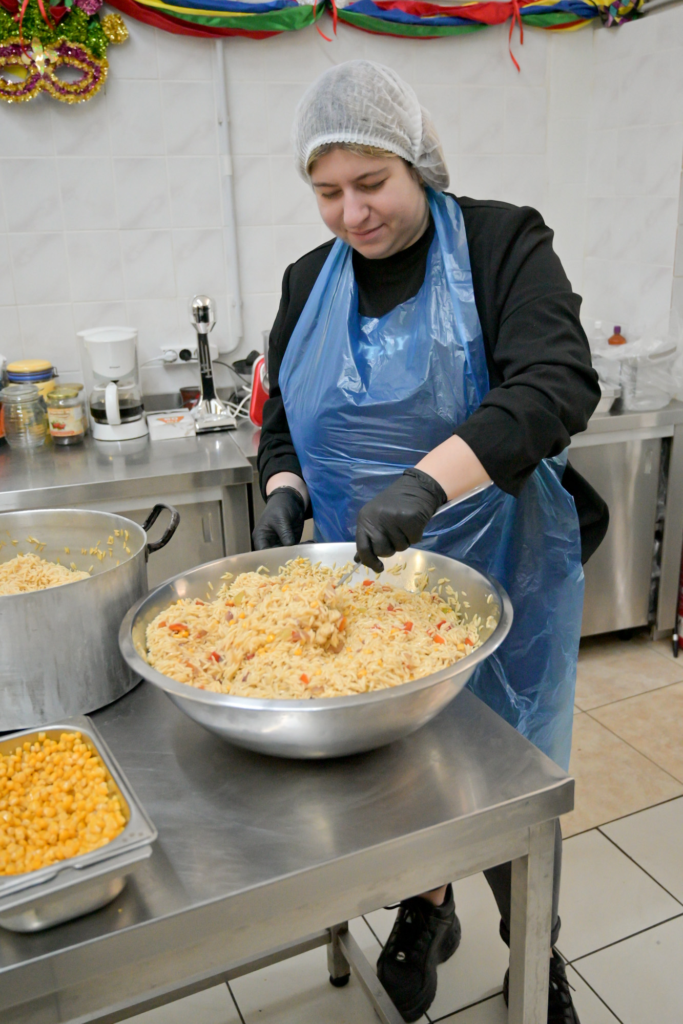 Δημοσιογράφοι της Πάτρας μαγείρεψαν για οικογένειες με παιδιά ΦΩΤΟ