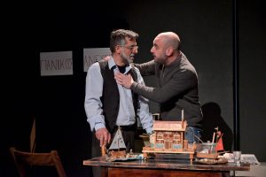 Πρεμιέρα της παράστασης «2012 μ.Χ.» στις Γραμμές Τέχνης ΦΩΤΟ