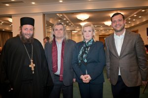 Τίμησαν τους συνταξιούχους Εκπαιδευτικούς της χρονιάς, στην Πάτρα ΦΩΤΟ