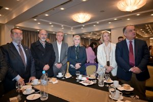 Τίμησαν τους συνταξιούχους Εκπαιδευτικούς της χρονιάς, στην Πάτρα ΦΩΤΟ