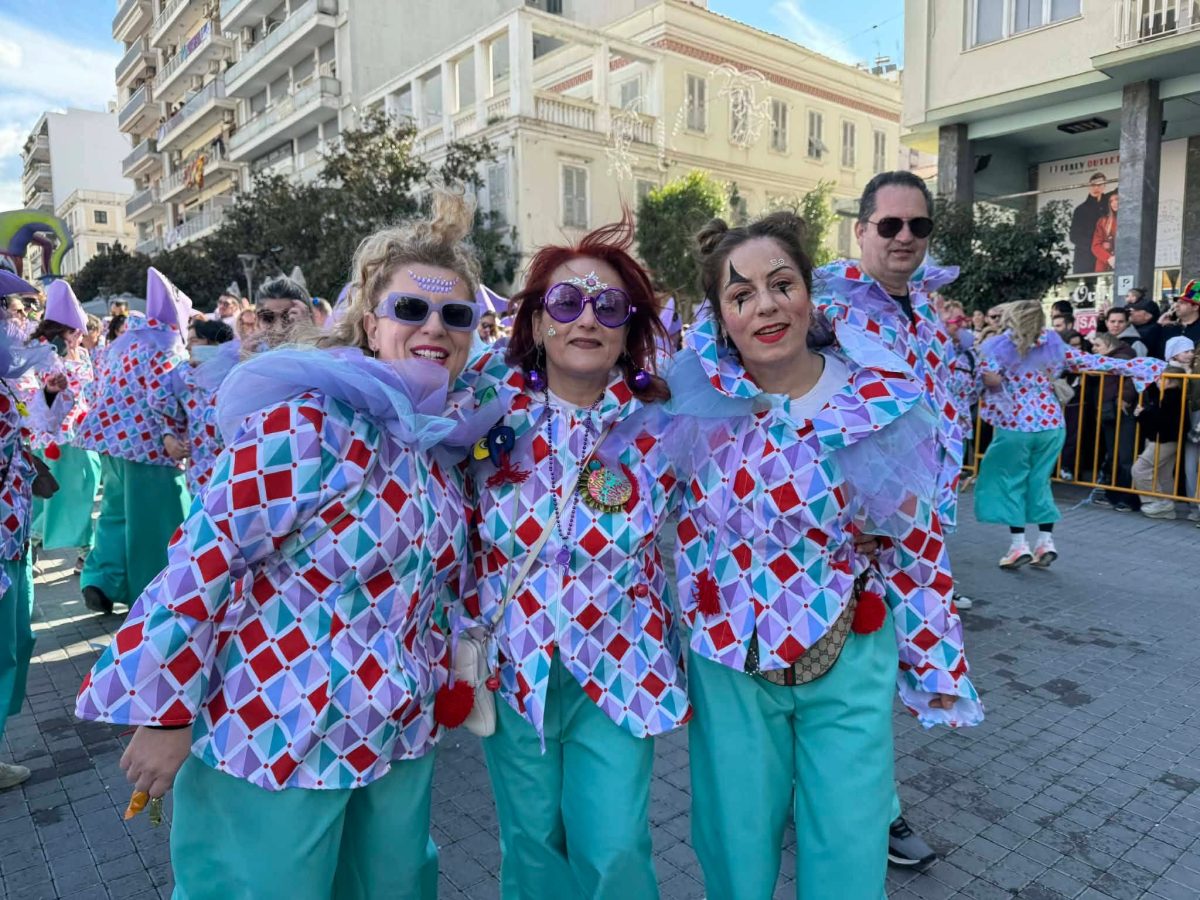 Δυναμικά το Πανεπιστήμιο Πατρών στο Καρναβάλι