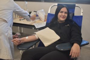 Μαθητές και καθηγητές του Λυκείου Δεμενίκων σε αιμοδοσία...καρδιάς ΦΩΤο 35 Μαθητές και καθηγητές του Λυκείου Δεμενίκων σε αιμοδοσία...καρδιάς ΦΩΤο