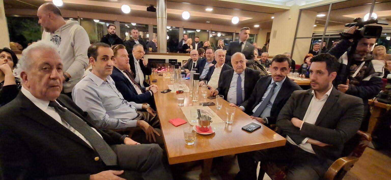 Στην πίτα της ΝΔ Ηλείας ο «γαλάζιος» Πρόεδρος της Αχαΐας ο Μ. Κατσιγιάννης ΦΩΤΟ