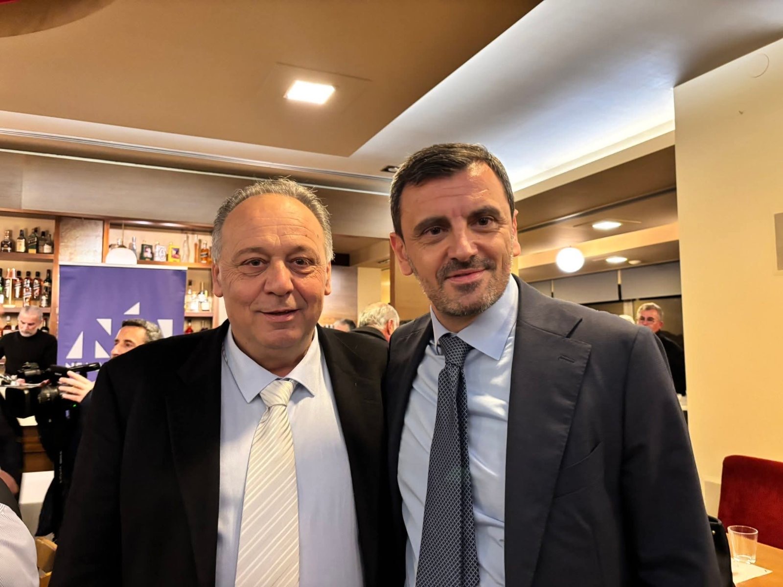 Στην πίτα της ΝΔ Ηλείας ο «γαλάζιος» Πρόεδρος της Αχαΐας ο Μ. Κατσιγιάννης ΦΩΤΟ