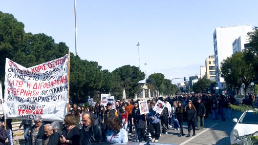 Πάτρα «Η Πρωτοβουλία Τέμπη 28/2 Δικαιοσύνη» στον αγώνα ΦΩΤΟ