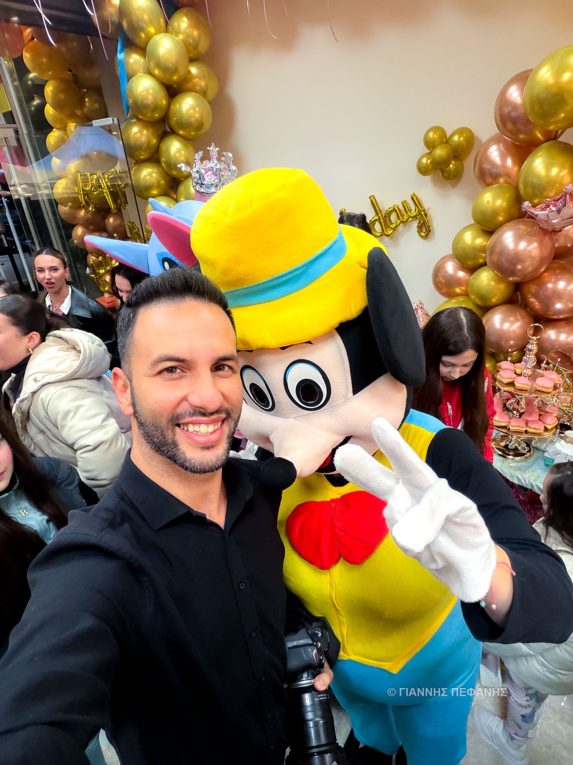 Βασιλικά γενέθλια... για τη μικρή Μιχαέλα στα Τσιγγάνικα της Αχαγιάς ΒΙΝΤΕΟ - ΦΩΤΟ