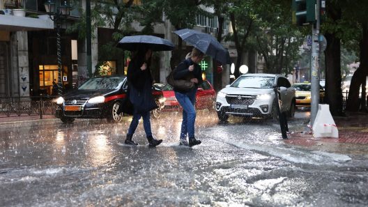 Αχαΐα: Νέα επιδείνωση του καιρού με ισχυρές καταιγίδες