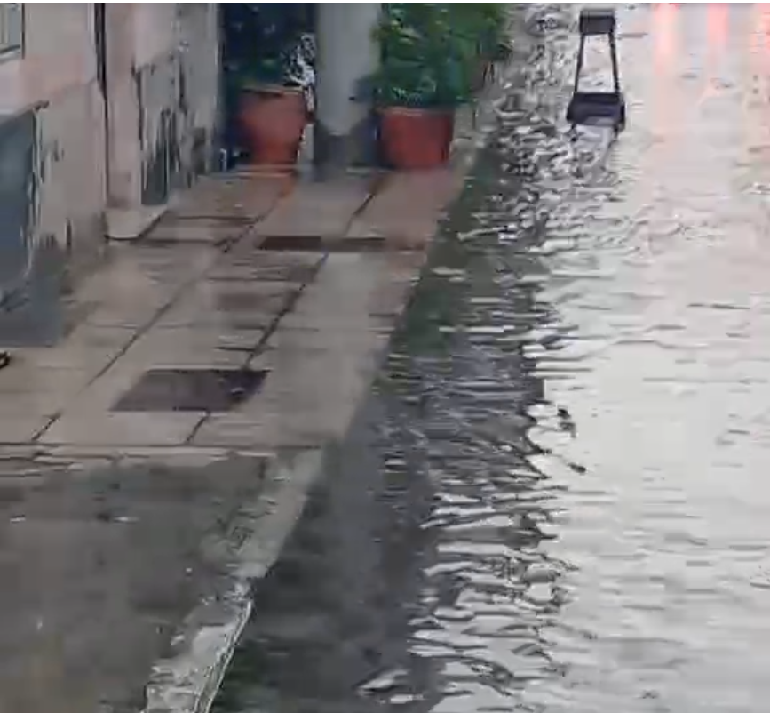 Ακτή Δυμαίων - Πάτρα: Οι εικόνες σε πλημμυρισμένα σπίτια - «Βοήθεια» φώναζε ο κόσμος - Απίστευτη η απάντηση της Αστυνομίας ΦΩΤΟ