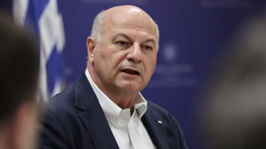 Δυτική Αχαΐα: Ο υπουργός Κ. Τσιάρας μιλά για εκρίζωση της ευλογιάς, χρηματοδοτήσεις και παρεμβάσεις στους Κτηνοτρόφους