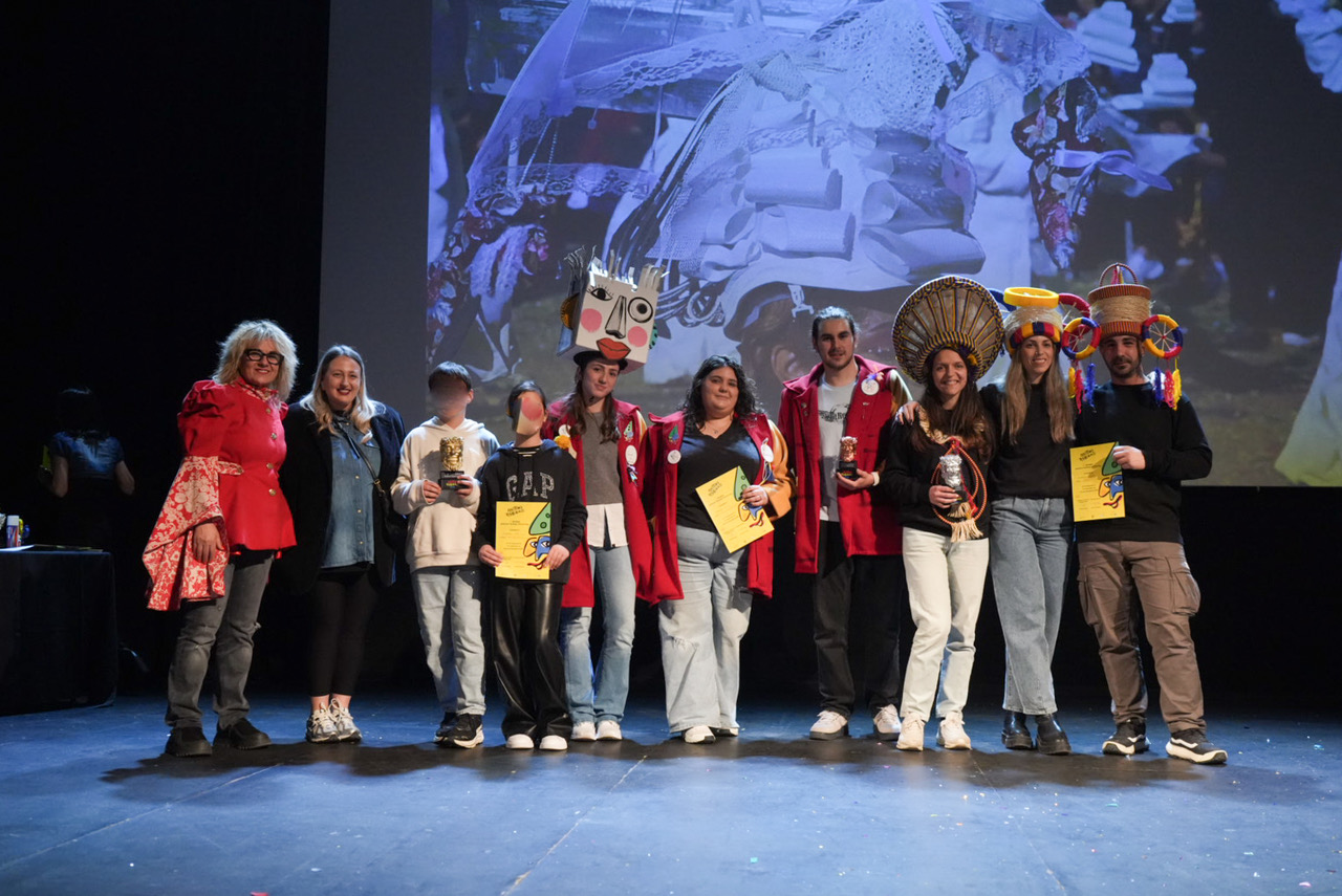 Πάτρα: Ανακοινώθηκαν τα βραβεία του Καρναβαλιού 2026 ΠΛΟΥΣΙΟ ΦΩΤΟΡΕΠΟΡΤΑΖ