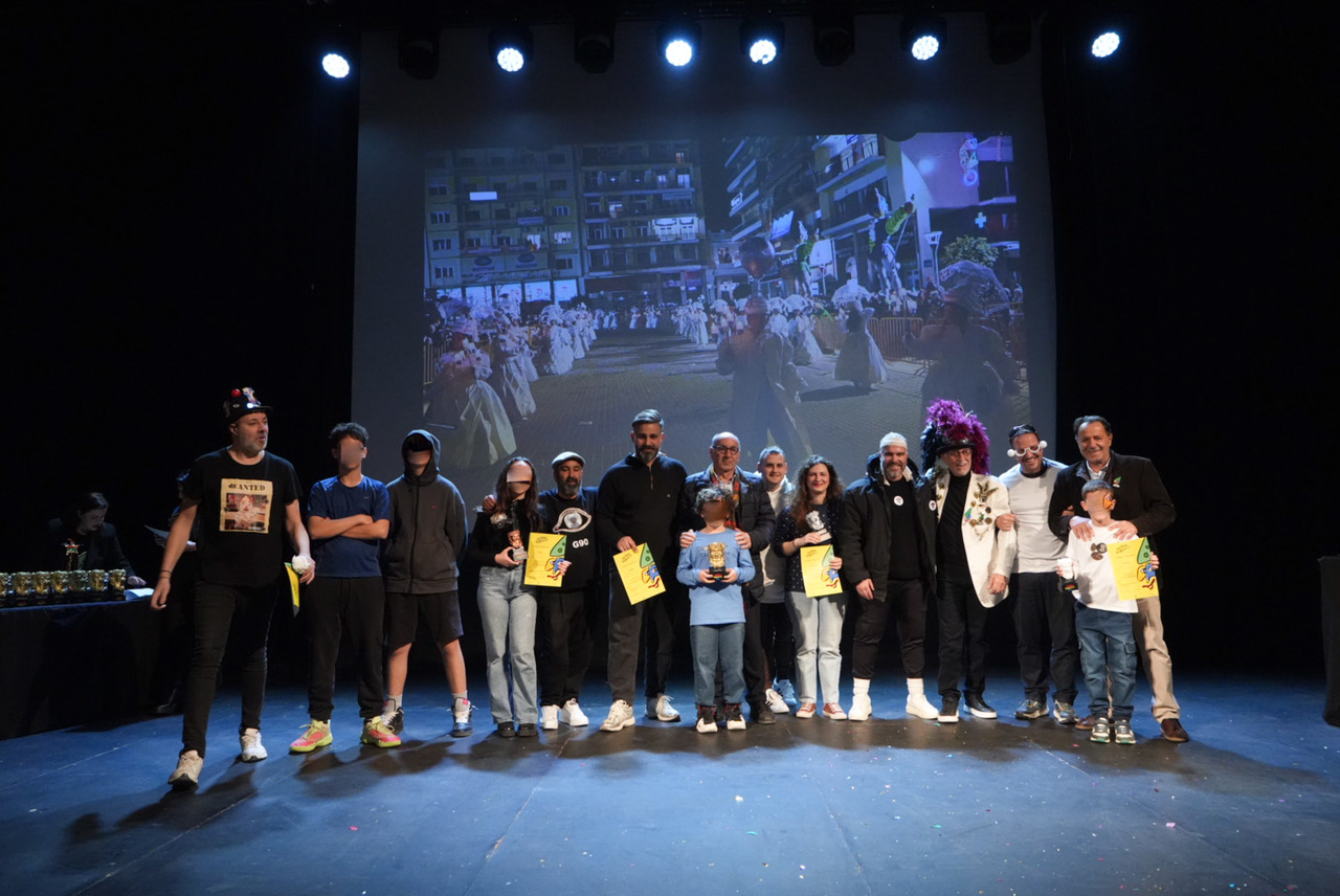 Πάτρα: Ανακοινώθηκαν τα βραβεία του Καρναβαλιού 2026 ΠΛΟΥΣΙΟ ΦΩΤΟΡΕΠΟΡΤΑΖ