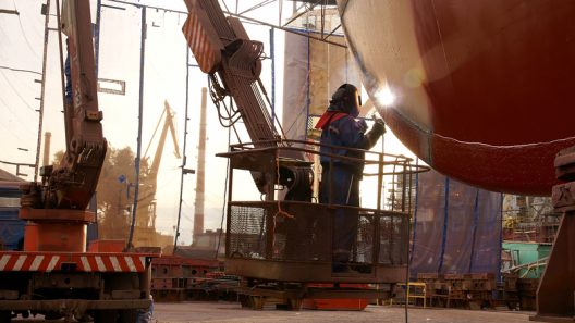 Πάτρα: Αίτημα παράτασης ισχύος αδειών επισκευής από τους υπαλλήλους του ΥΠΕΧΩΔΕ