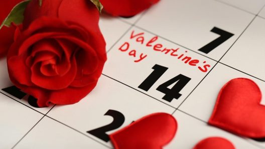 Άγιος Βαλεντίνος: Η σκοτεινή ιστορία πίσω από τη γιορτή των ερωτευμένων – Γιατί η Εκκλησία τον «αποκήρυξε»