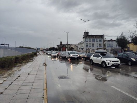 Πάτρα: Παραμένει κλειστή για ΙΧ η Ακτή Δυμαίων - «Μετά από 2 χρόνια δεν θα πλημμυρίζει» - Ο Π. Μελάς στο Patrapress.gr ΦΩΤΟ