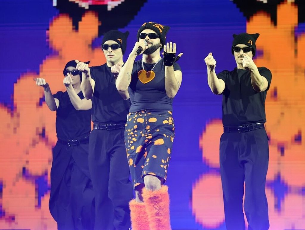 Ακύλα «Ferto» στην Ελλάδα, πηγαίνει στη Eurovision 2026