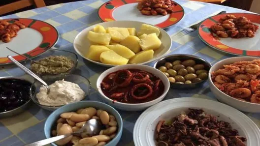 Αυξημένη ζήτηση για νηστίσιμα στην αγορά της Εστίασης