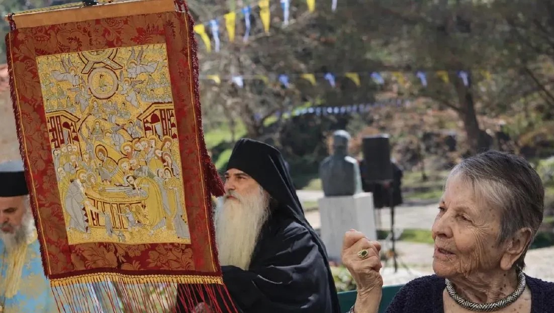 Αχαΐα: Η ιστορική ομιλία και το ποίημα της Ελένης Αρβελέρ –  «Οι Καλαβρυτινοί πέθαναν όρθιοι για να μη ζήσουν γονατιστοί»