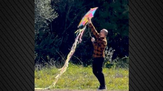 ΕΛΑΣ: Το χιουμοριστικό σποτ ενόψει της Καθαράς Δευτέρας