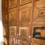 Πάτρα: Ξήλωσαν ακόμα και τις πέτρες στο Δημοτικό Θέατρο «Απόλλων» - Βάνδαλοι, ναρκομανείς, άστεγοι ΦΩΤΟ