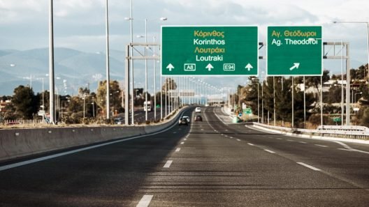 Πατρών - Αθηνών: Ούτε μία, ούτε δύο, αλλά 29 τουαλέτες στην Ολυμπία Οδό ΦΩΤΟ