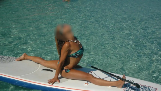 Το παρελθόν της «εκρηκτικής» δασκάλας γιόγκα που έκαιγε αυτοκίνητα ΦΩΤΟ