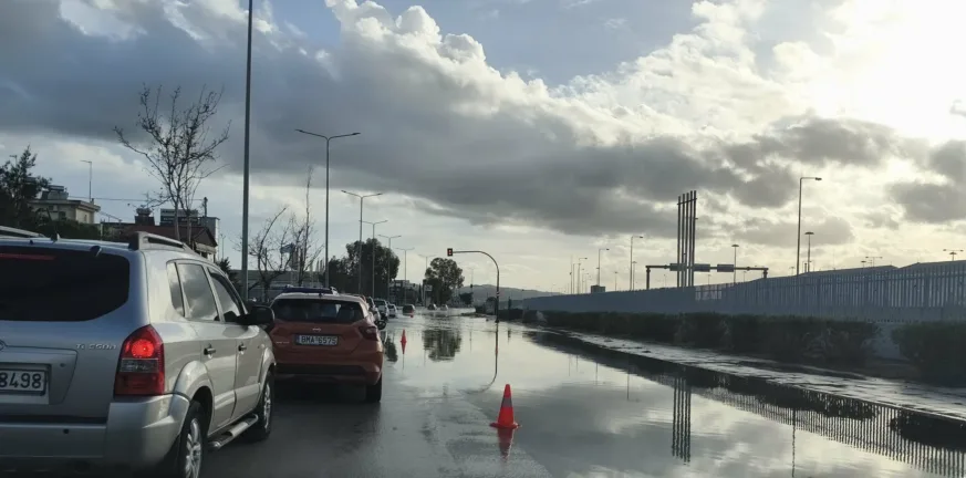 Πάτρα: Παραμένει κλειστή για ΙΧ η Ακτή Δυμαίων - «Μετά από 2 χρόνια δεν θα πλημμυρίζει» - Ο Π. Μελάς στο Patrapress.gr ΦΩΤΟ