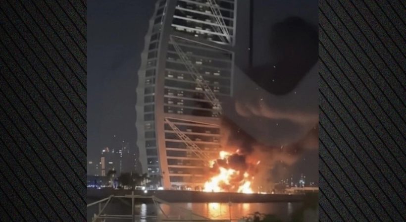 Ντουμπάι: Φωτιά στο εμβληματικό ξενοδοχείο Μπουρτζ αλ Αράμπ, στα καταφύγια οι πολίτες ΒΙΝΤΕΟ