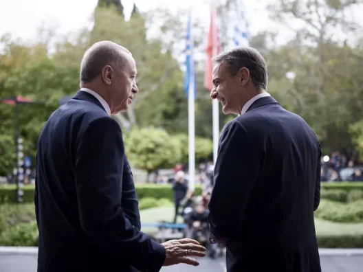 Η ώρα της συνάντησης Μητσοτάκη - Ερντογάν - Εκτός ατζέντας η υφαλοκρηπίδα - Τα διμερή ζητήματα - Το πρόγραμμα - Η Ελληνική αποστολή 25 Η ώρα της συνάντησης Μητσοτάκη - Ερντογάν - Εκτός ατζέντας η υφαλοκρηπίδα - Τα διμερή ζητήματα - Το πρόγραμμα - Η Ελληνική αποστολή