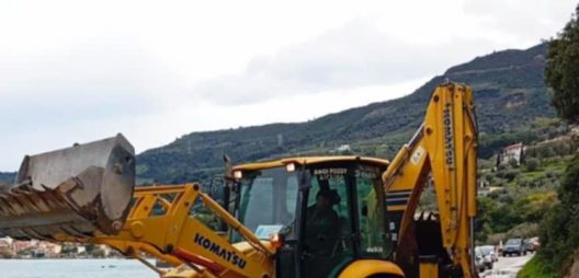 Αχαΐα: Προβληματικός ο δρόμος στον Πλάτανο, μετά από κατολίσθηση ΦΩΤΟ