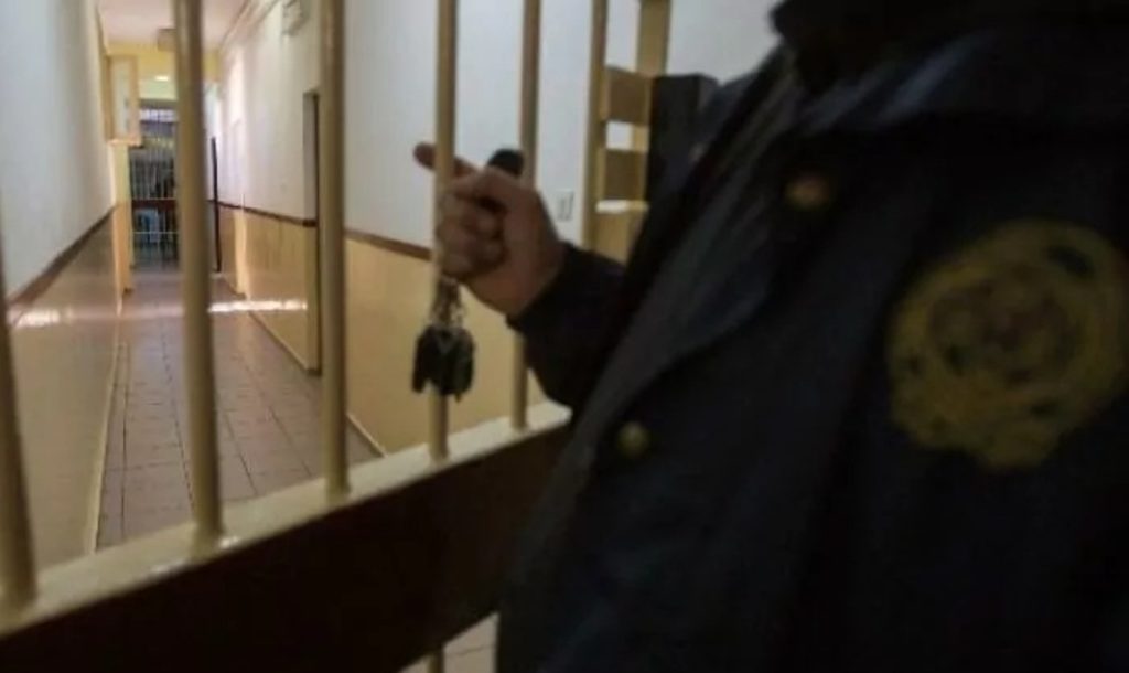 Πάτρα: Υπόθεση με ληστείες σε πεζούς και κλοπές δικύκλων - Μια προφυλάκιση