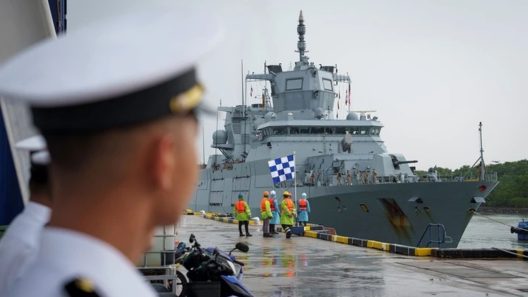 Με δεκάδες διαβατήρια τραπέζης ο Ελληνας σαμποτέρ πλοίων του Γερμανικού πολεμικού ναυτικού