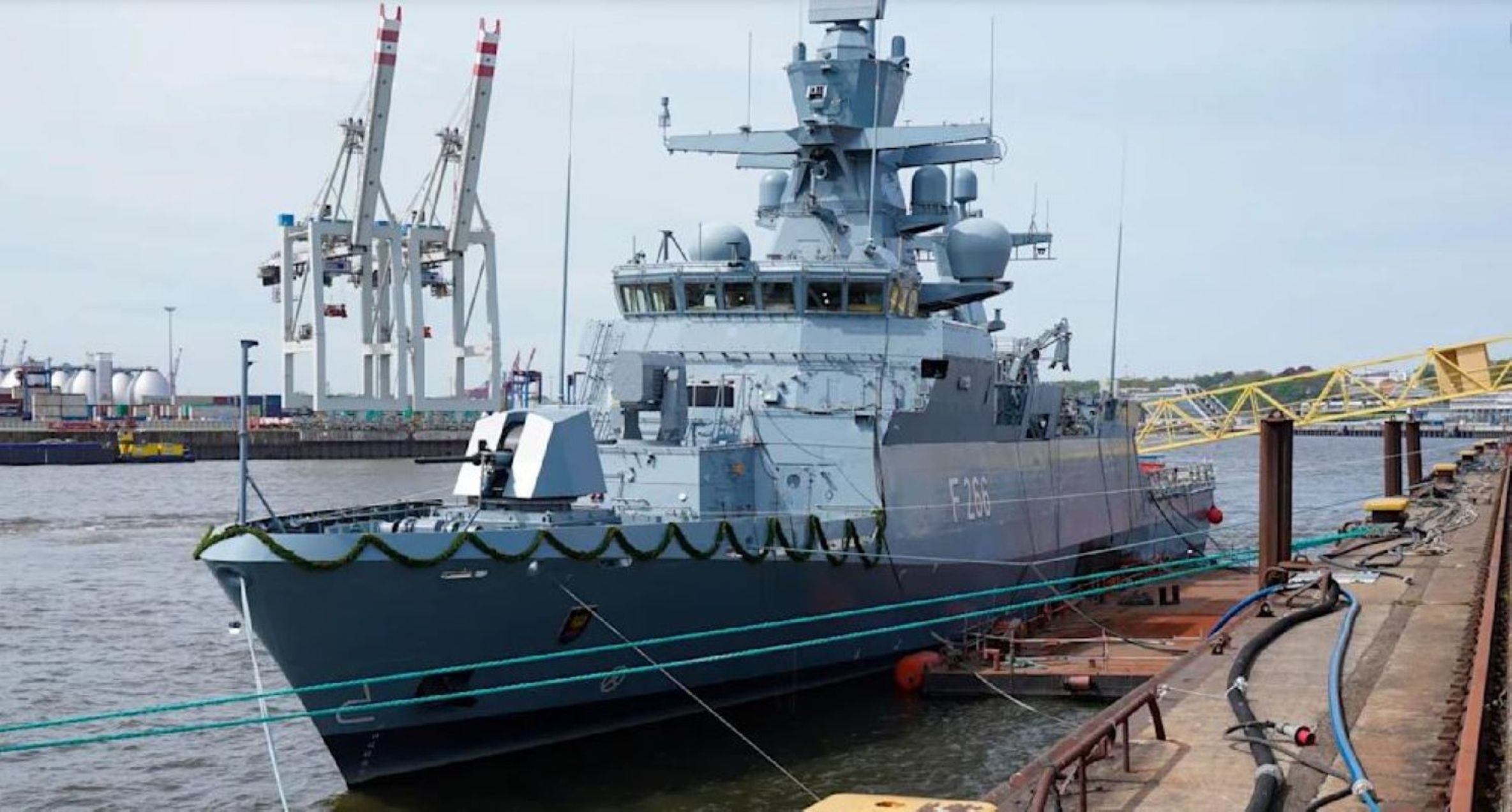 Σαμποτάζ σε πολεμικό Γερμανικό πλοίο, ποιος είναι ο 55χρονος Έλληνας που συνελήφθη 25 Σαμποτάζ σε πολεμικό Γερμανικό πλοίο, ποιος είναι ο 55χρονος Έλληνας που συνελήφθη