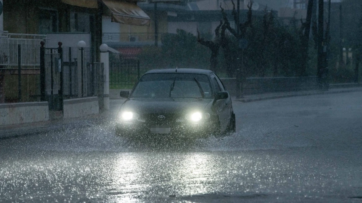 Ανδρίτσαινα: Επεσε το μεγαλύτερο ύψος βροχής σε όλη την Ελλάδα 4 Ανδρίτσαινα: Επεσε το μεγαλύτερο ύψος βροχής σε όλη την Ελλάδα