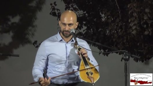 Αποκριάτικος χορός αλά Κρητικά, στην Πάτρα