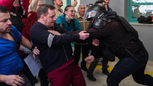 Πάτρα: Μαίνονται οι αντιδράσεις για την επίθεση στον πρ. γιατρό του Νοσοκομείου Ρίου Δ. Ζιαζιά