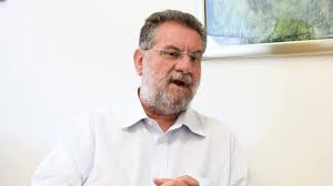 «Το άθλιο σόου του Α. Γεωργιάδη»