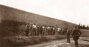 Πάτρα: Ο Πελετίδης για τις φωτογραφίες από την εκτέλεση Κομμουνιστών στην Καισαριανή