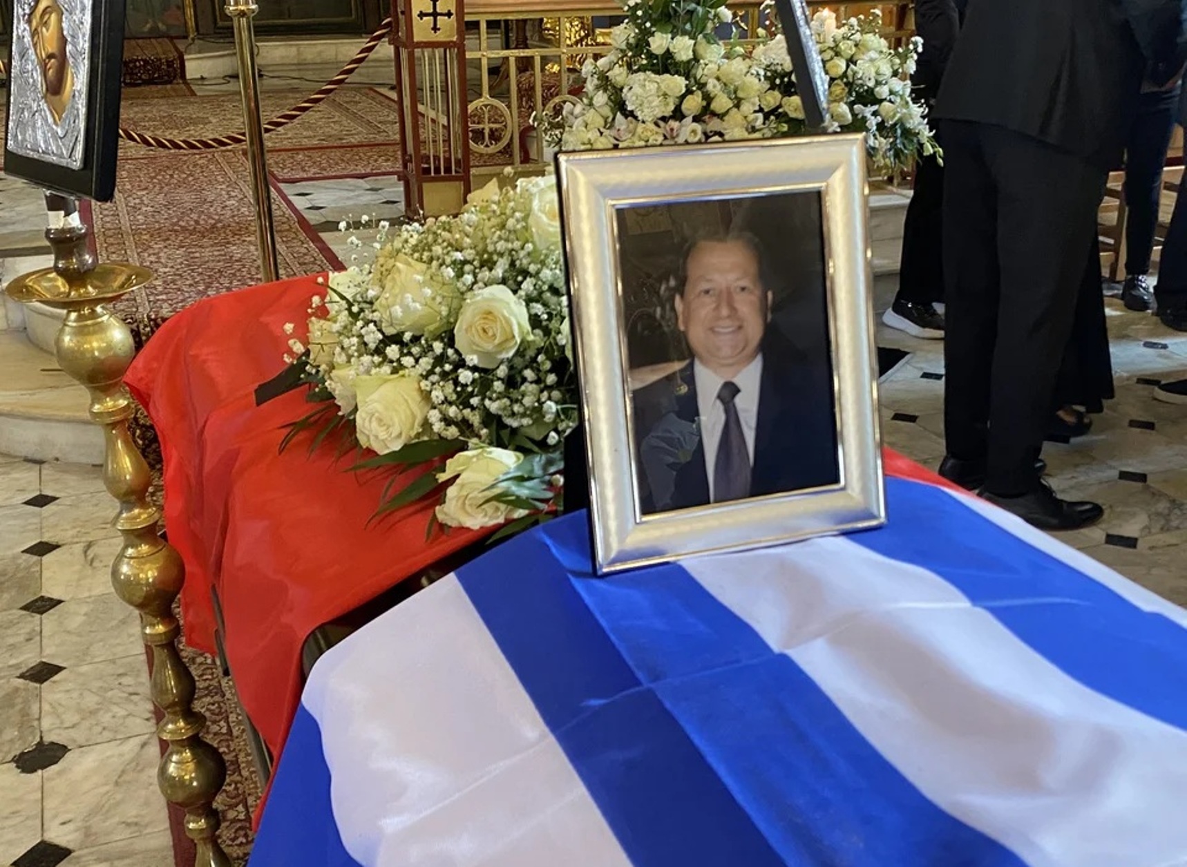 Αιγιάλεια: Αντιδράσεις για τις υποτροφίες στο όνομα του «κεκοιμημένου δημάρχου» Δ. Καλογερόπουλου 4 Αιγιάλεια: Αντιδράσεις για τις υποτροφίες στο όνομα του «κεκοιμημένου δημάρχου» Δ. Καλογερόπουλου