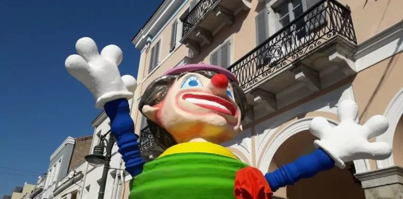 Πάτρα: Υψηλό κόστος, αλλά μεγάλη πληρότητα δωματίων για το Καρναβάλι, οι τιμές στην πόλη και τα περίχωρα