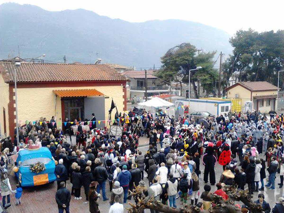 Αιγιάλεια:Τέσσερις παρελάσεις με πάνω από 4.000 καρναβαλιστές - Σε Αίγιο, Αιγείρα, Ακράτα, Διακοπτό ΦΩΤΟ