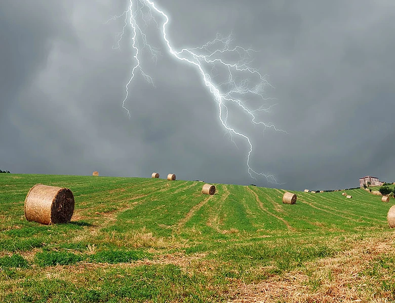 Αχαΐα: Νέα επιδείνωση του καιρού με  ισχυρές βροχές, καταιγίδες, θυελλώδεις ανέμους