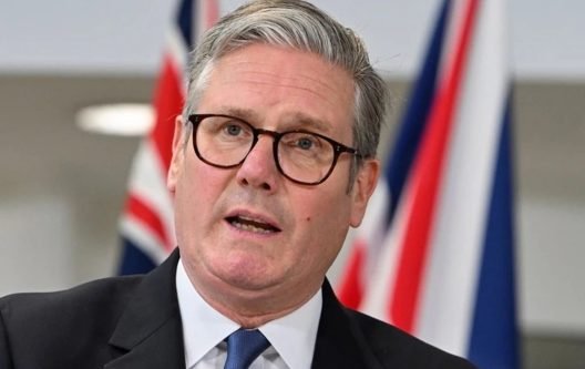 Η Σκωτία ζητά την παραίτηση του Βρετανού Πρωθυπουργού