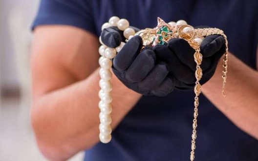 Αιτωλοακαρνανία: Κλοπές κοσμημάτων σε σπίτια